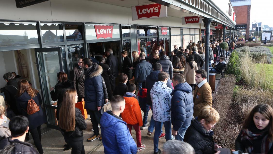 Pourquoi Troyes a accueilli les premiers magasins d usines